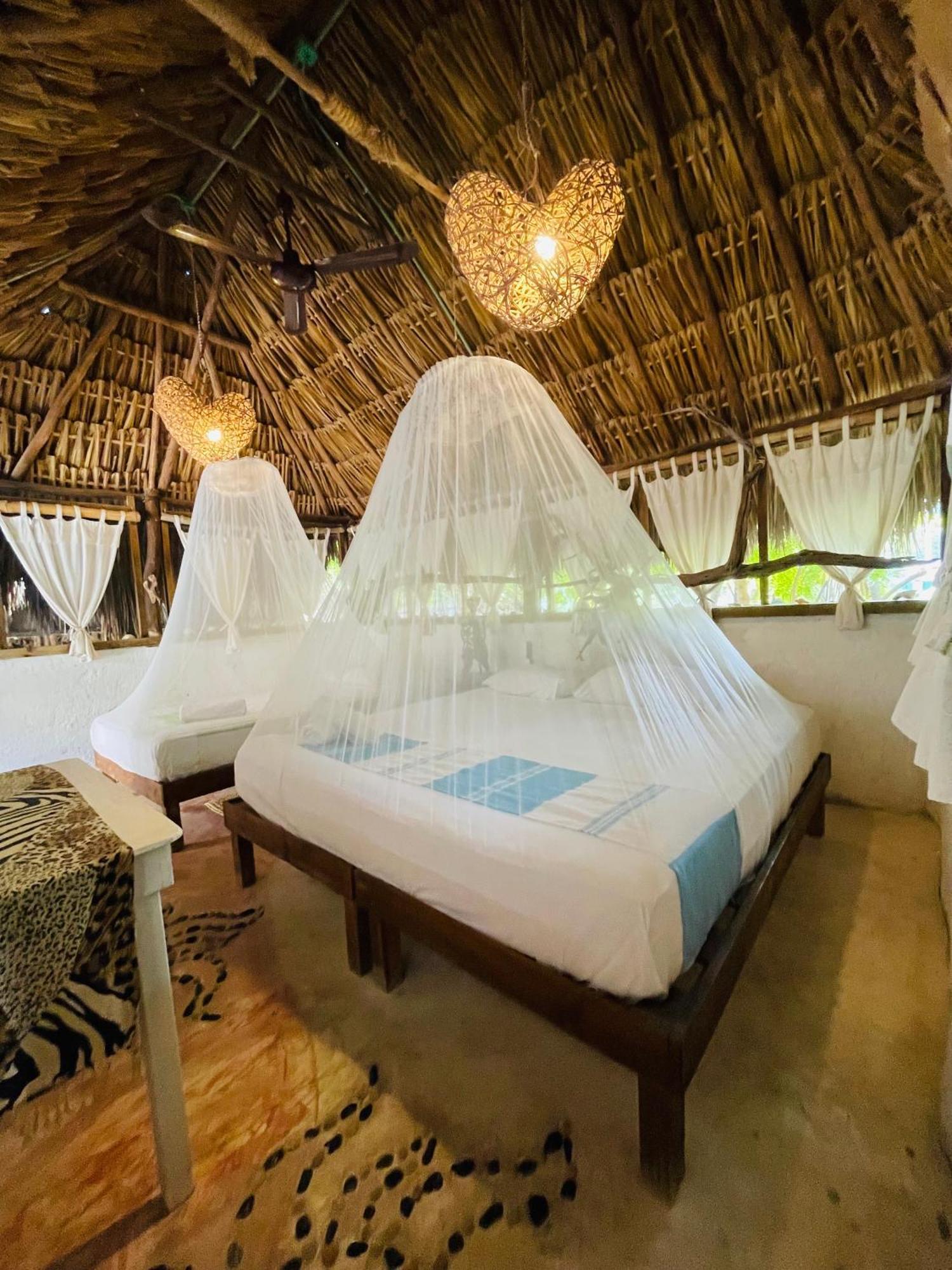 Casa Jade Ecobungalows Las Coloradas Yuluc Εξωτερικό φωτογραφία