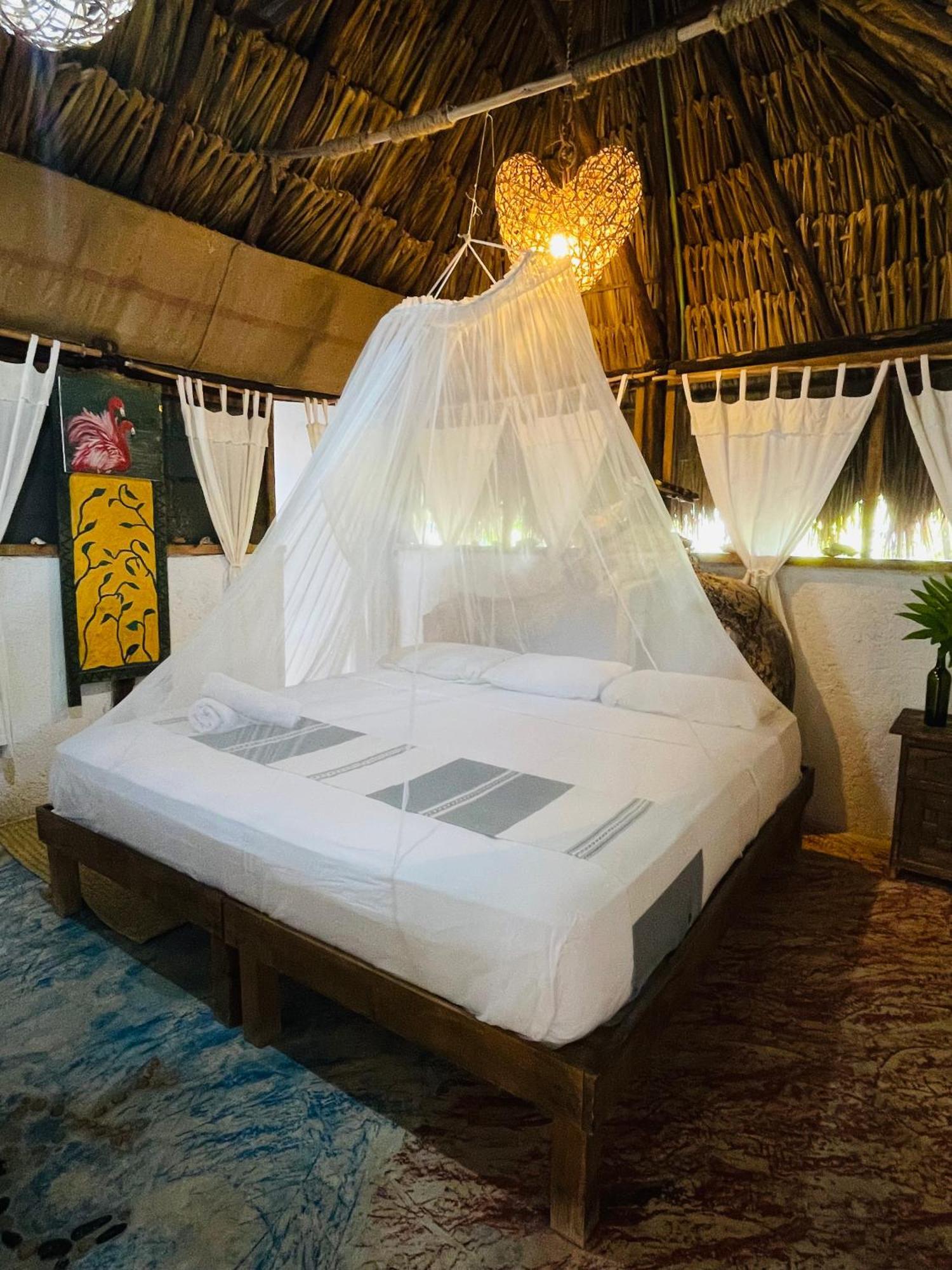 Casa Jade Ecobungalows Las Coloradas Yuluc Εξωτερικό φωτογραφία
